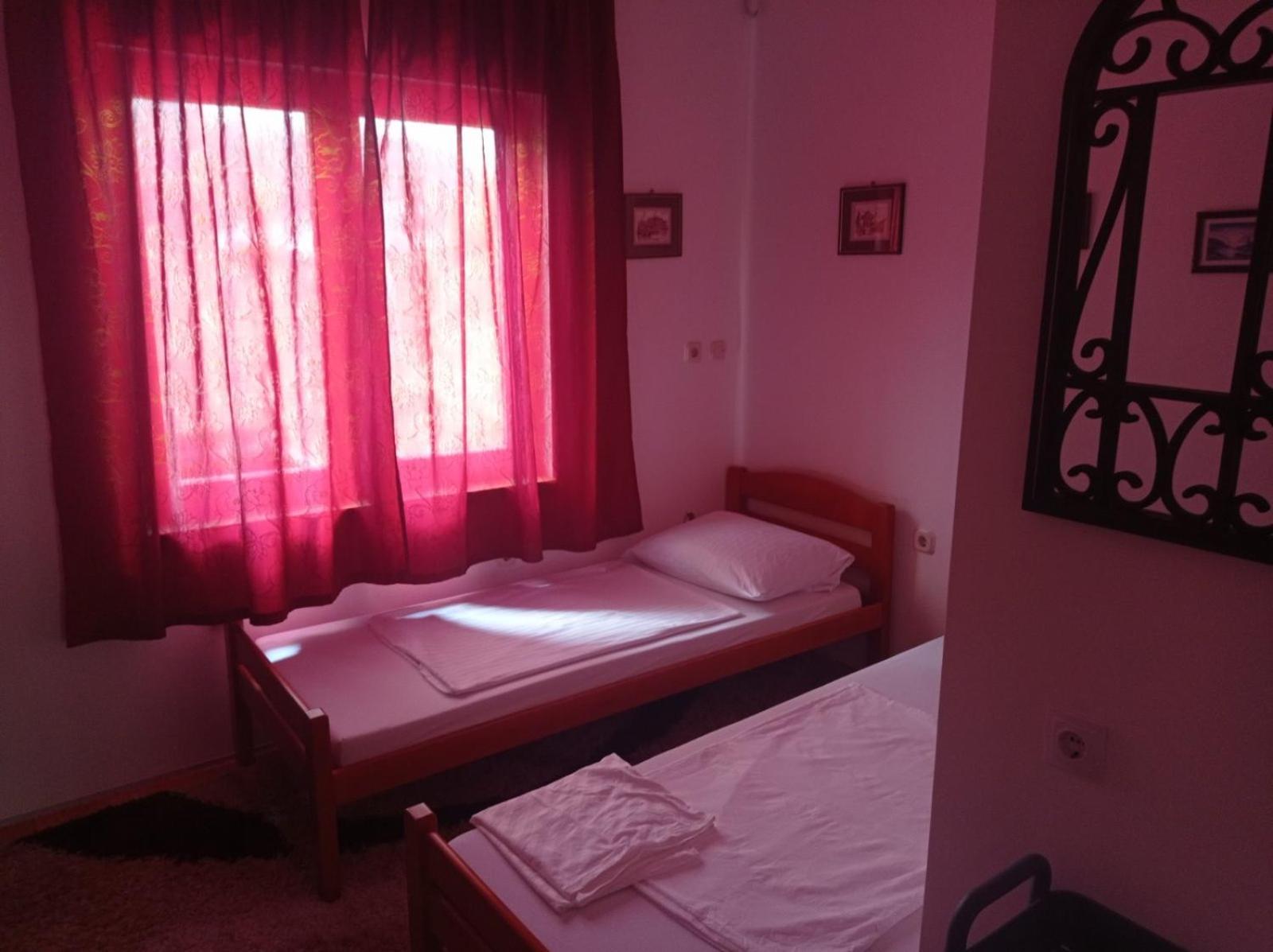 Abaguesthouse SJJ Pokoj fotografie